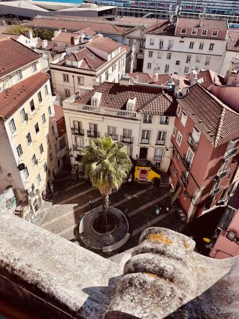 Vue du largo de São Miguel depuis le toit de l'église